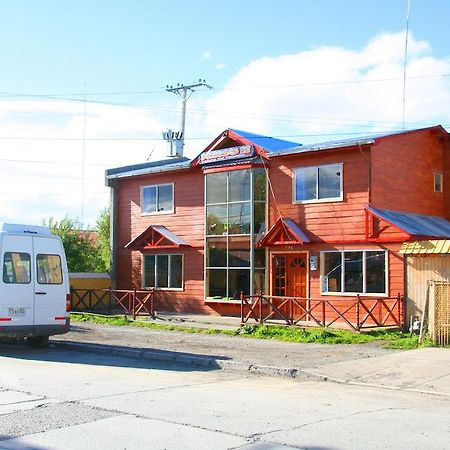 Nikos II Adventure Hostel Puerto Natales Room photo